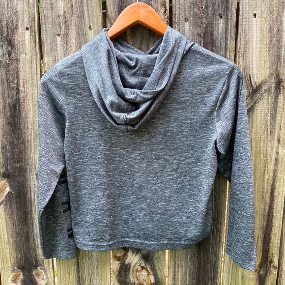 Boys Jordan Dri Fit Grey Long Sleeve Top Sz S - Picture 2 of 6